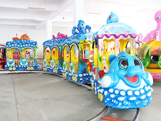 Ocean-Themed Track Train Ride for Carnival and Theme Parks