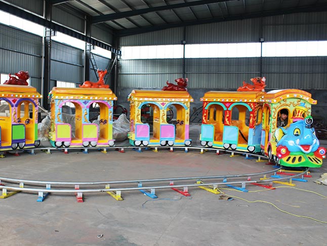 Elephant Theme Track Train Ride